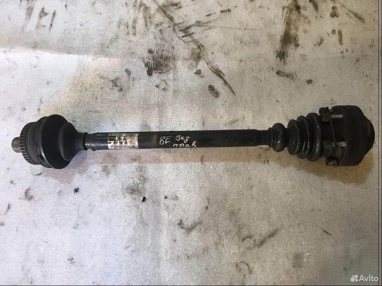 Привод в сборе задний правый audi a4 b6 8e