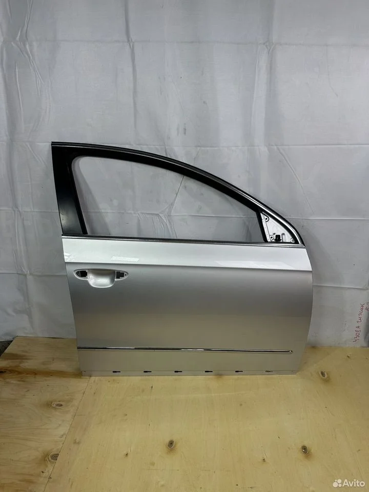 Дверь передняя правая volkswagen passat b6