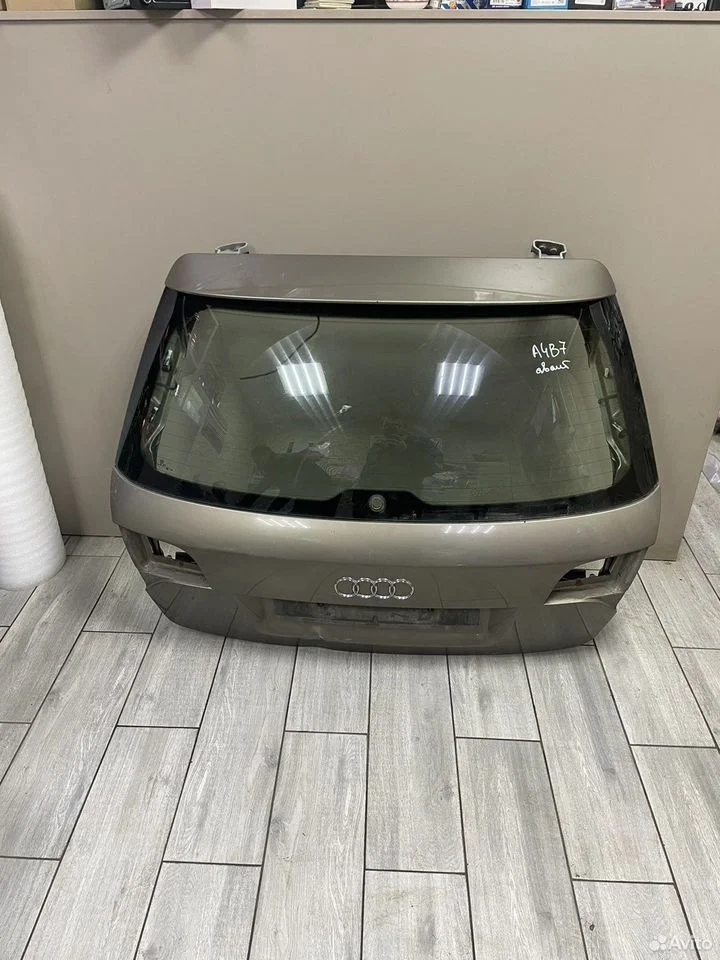 Крышка багажника audi a4 8e b7 avant 8e9827023r