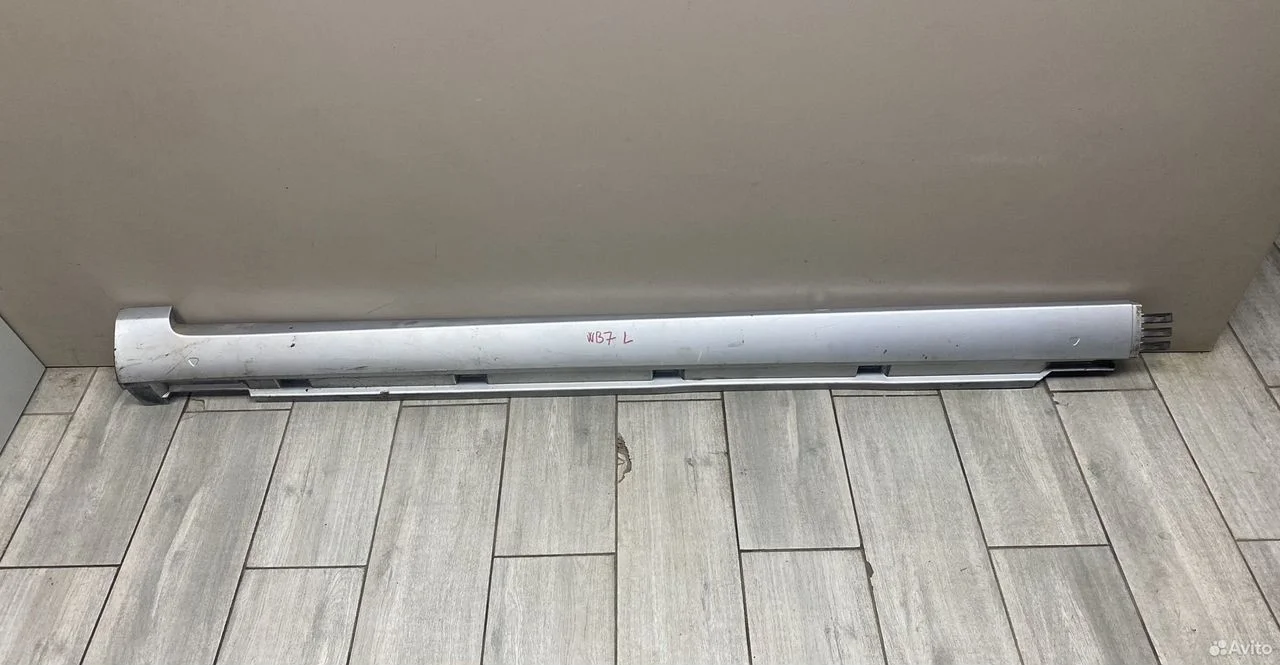 Накладка левая порога vw passat b7