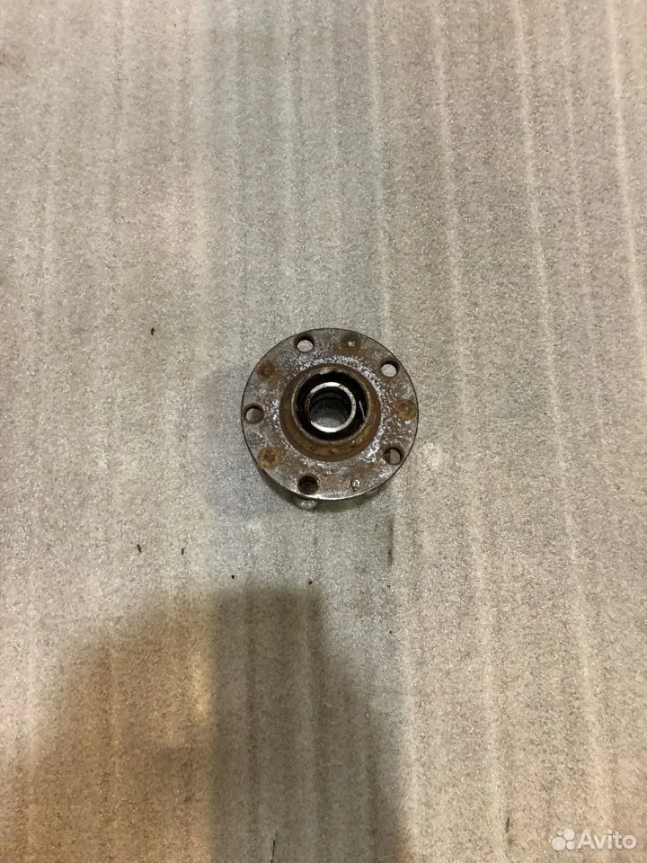 Ступица с подшипником передняя audi a4 8e b7