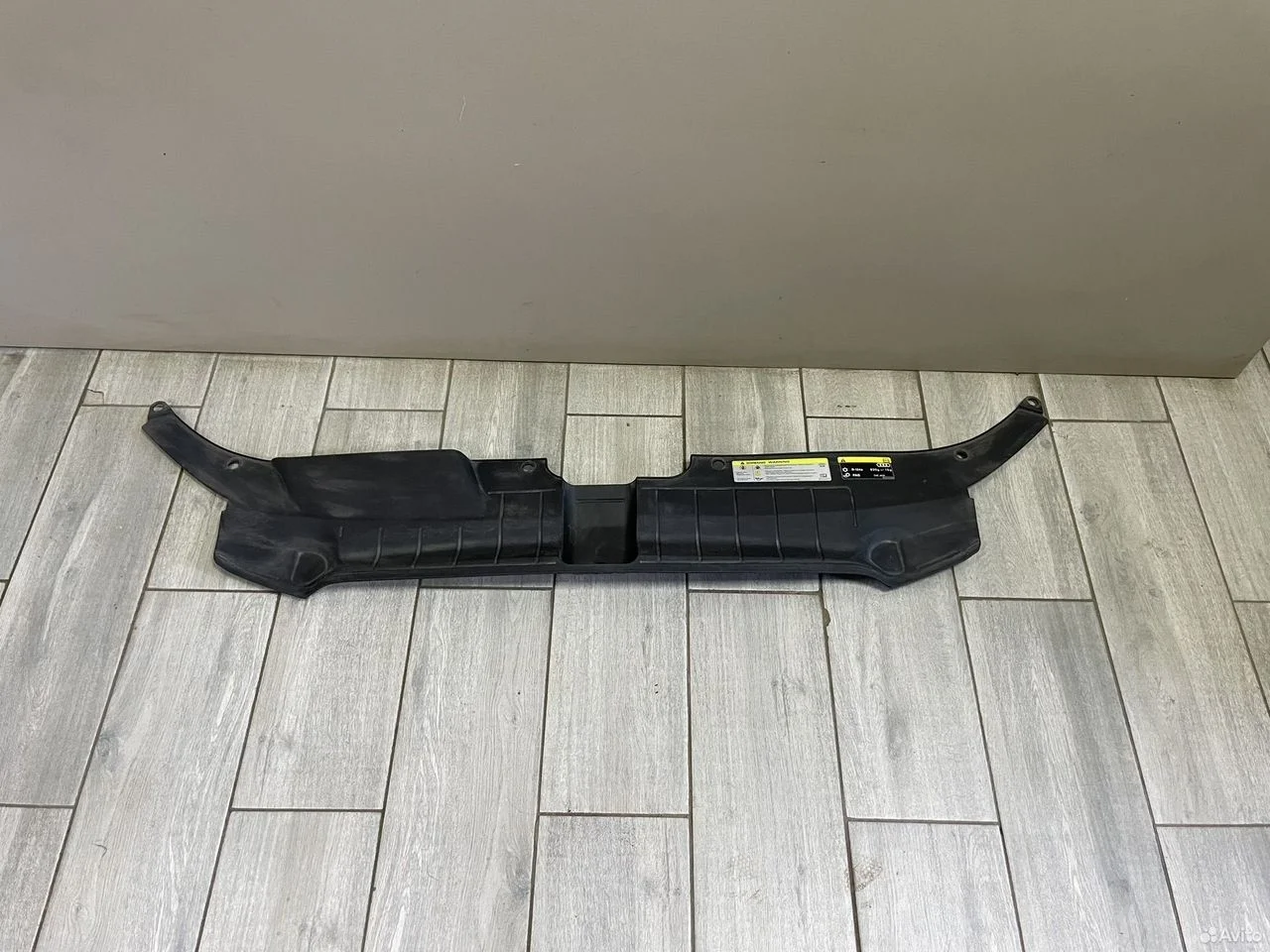 Кожух замка капота audi q5 8r