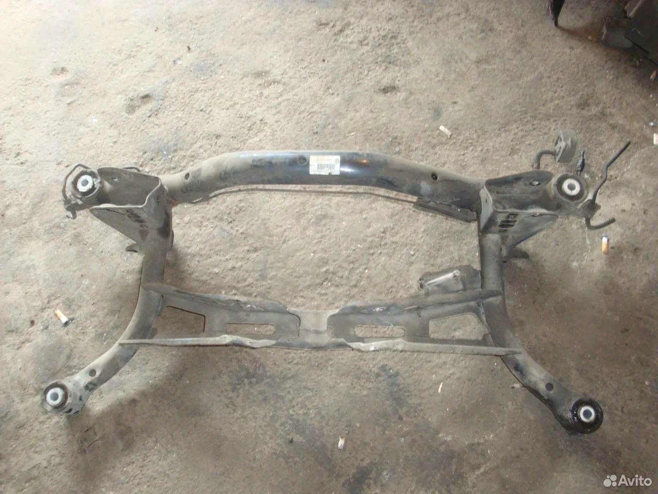 Подрамник задний vw passatb6 3c0505235r