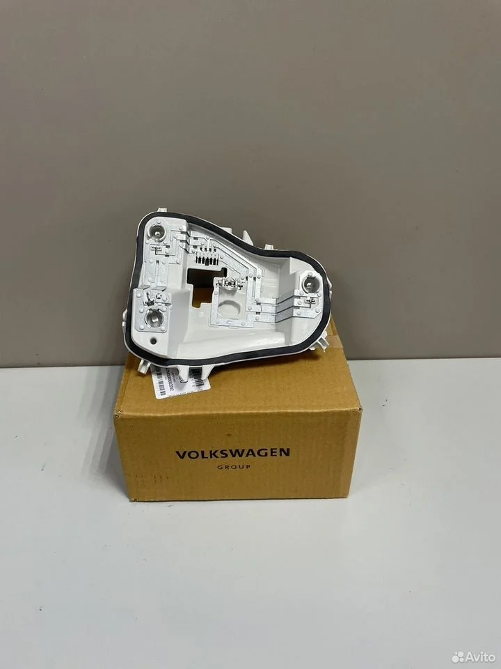 Новая vag плата левого фонаря vw polo 5 рест