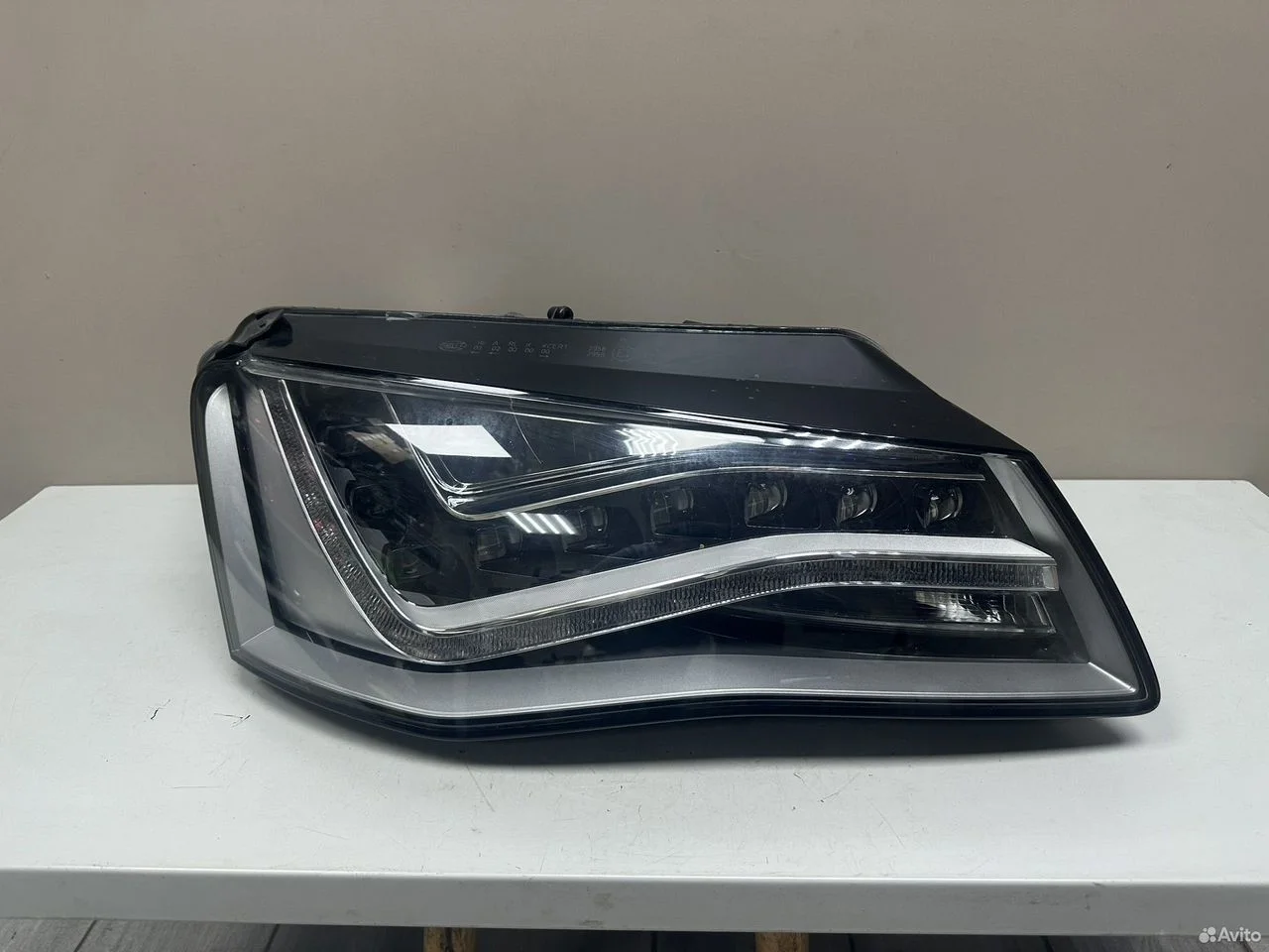 Фара правая led audi a8 4h d4