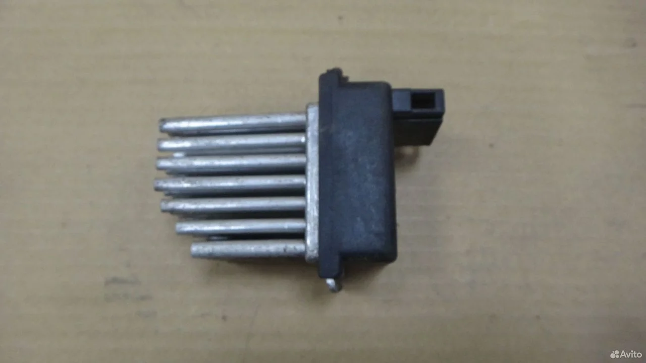 Реостат печки 4b0820521 audi a6 c5 4b