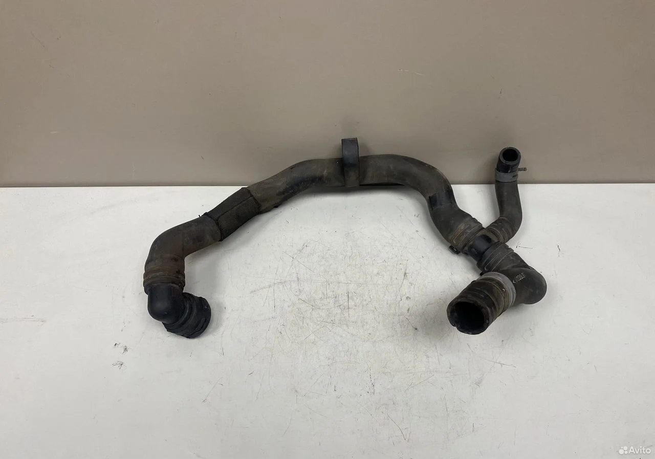 Патрубок радиатора нижний vw passat b6 3aa122051a