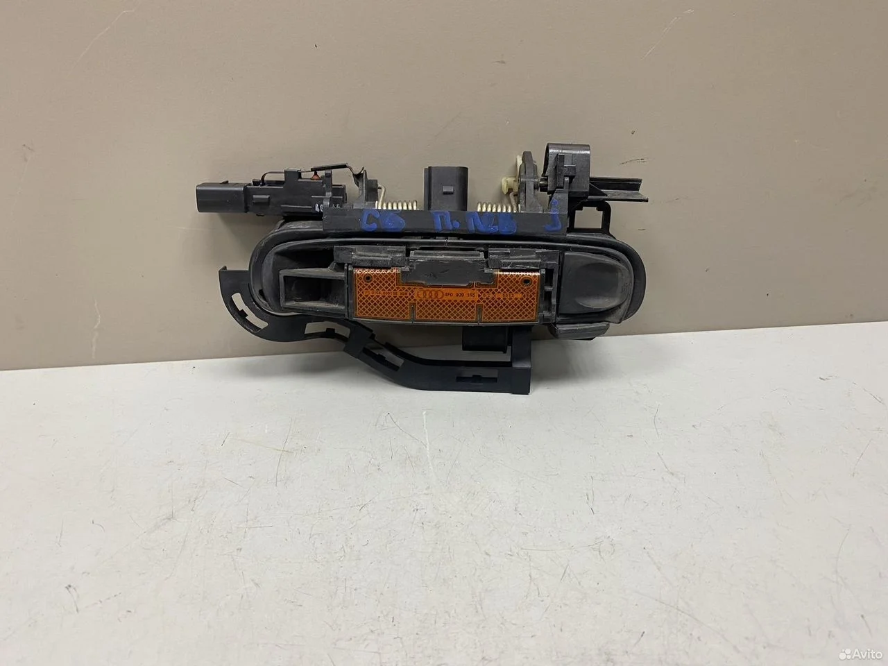 Ручка передней левой двери audi a6 4f c6