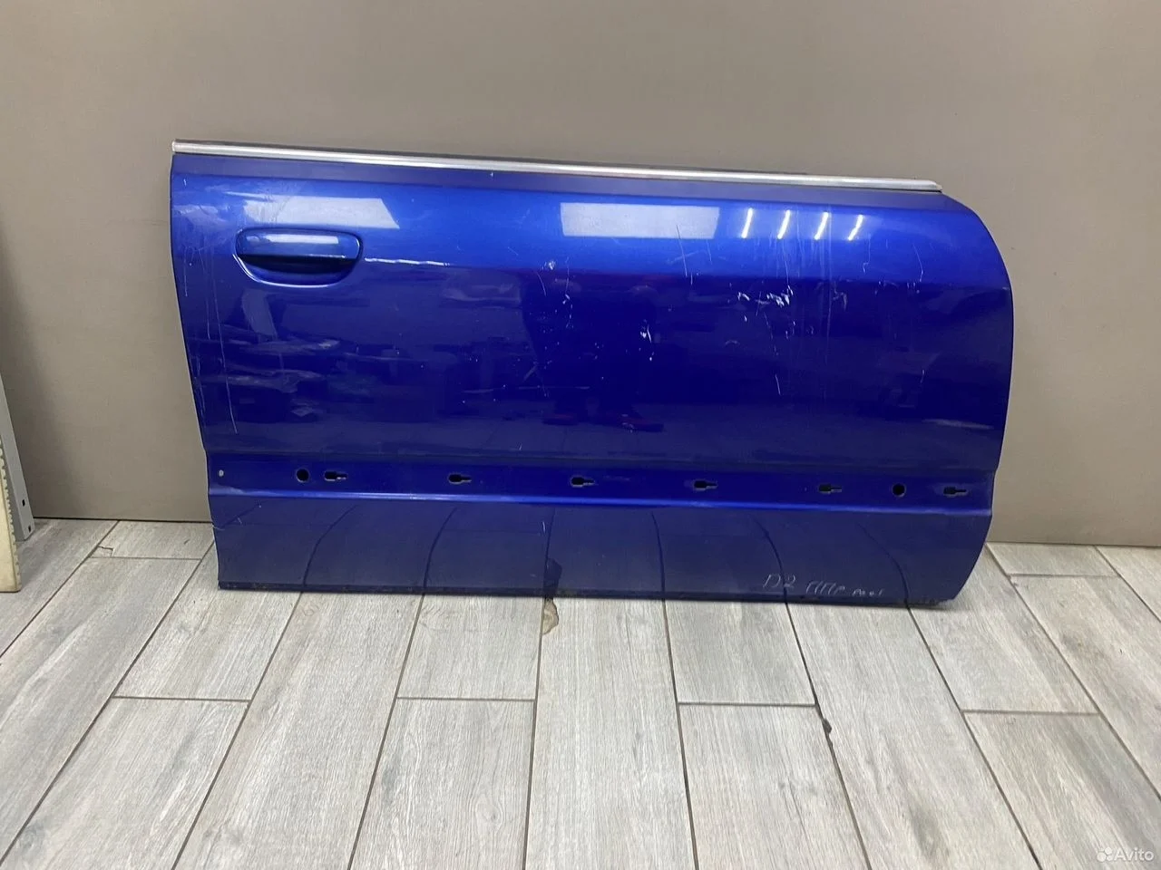 Дверь передняя правая audi a8 d2 4d