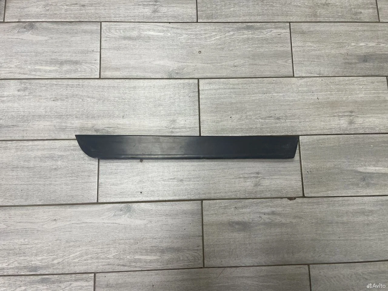 Молдинг задний правый нижний audi a4 8e b6