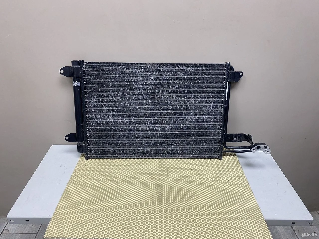 Радиатор кондиционера audi a3 8p 1k0298403a