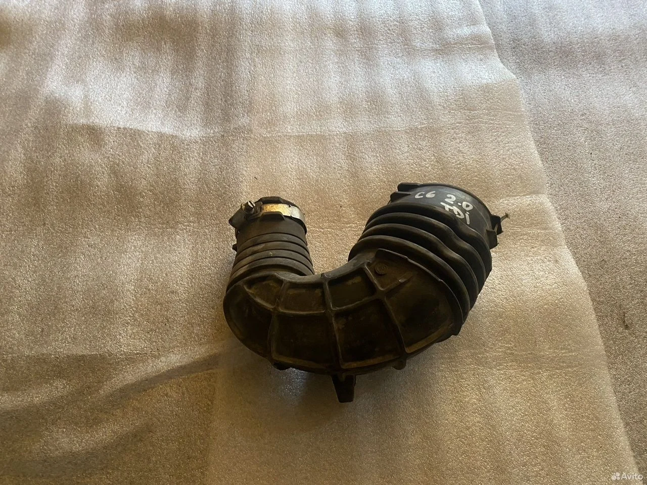 Патрубок охлаждения audi a6 c6 4f 2.0 tdi