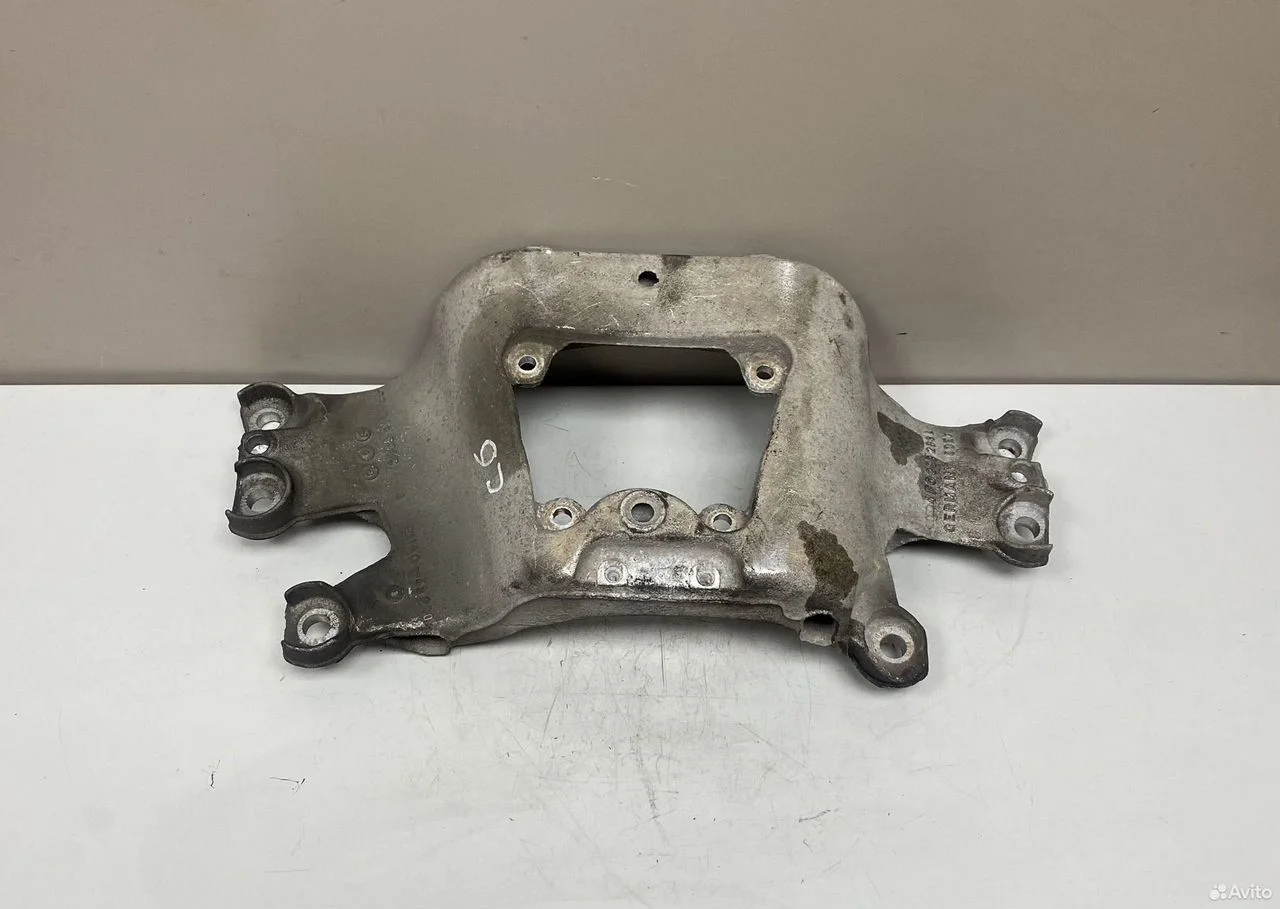 Кронштейн акпп audi a6 c6 4f0399263l