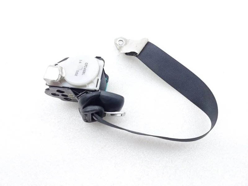 Ремень безопасности Toyota Land Cruiser 2014 J200