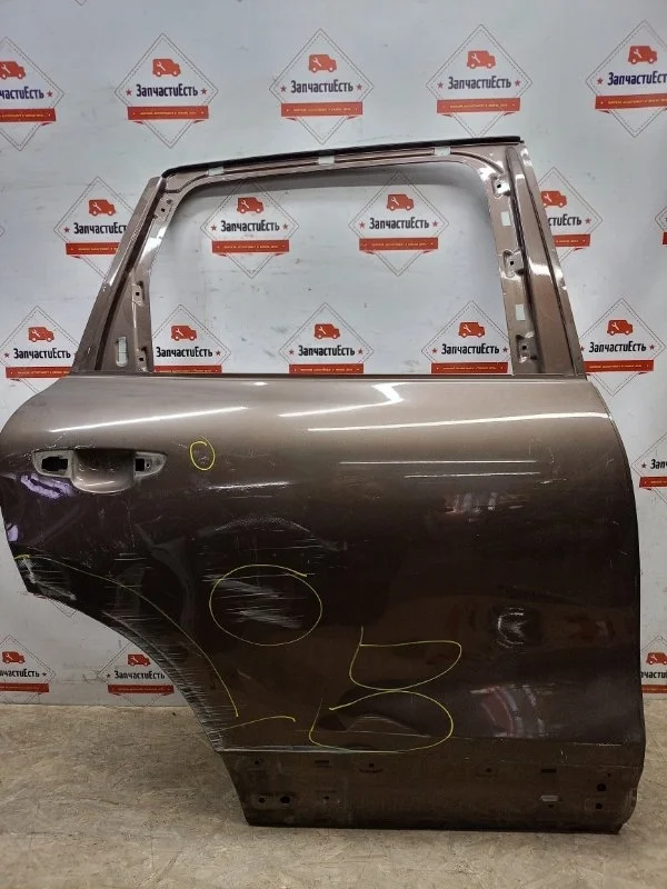 Дверь задняя правая Volkswagen Touareg 2 2010-2018 7P0833056