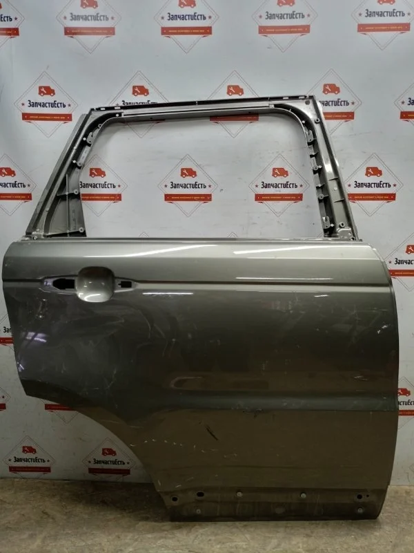 Дверь задняя правая Land Rover Range Rover Sport 2 2013-2022 LR044228 L494