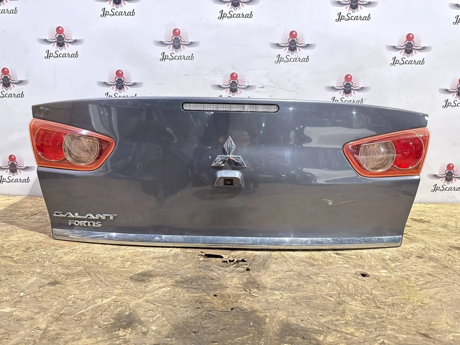 Крышка багажника Mitsubishi Lancer 10 CY