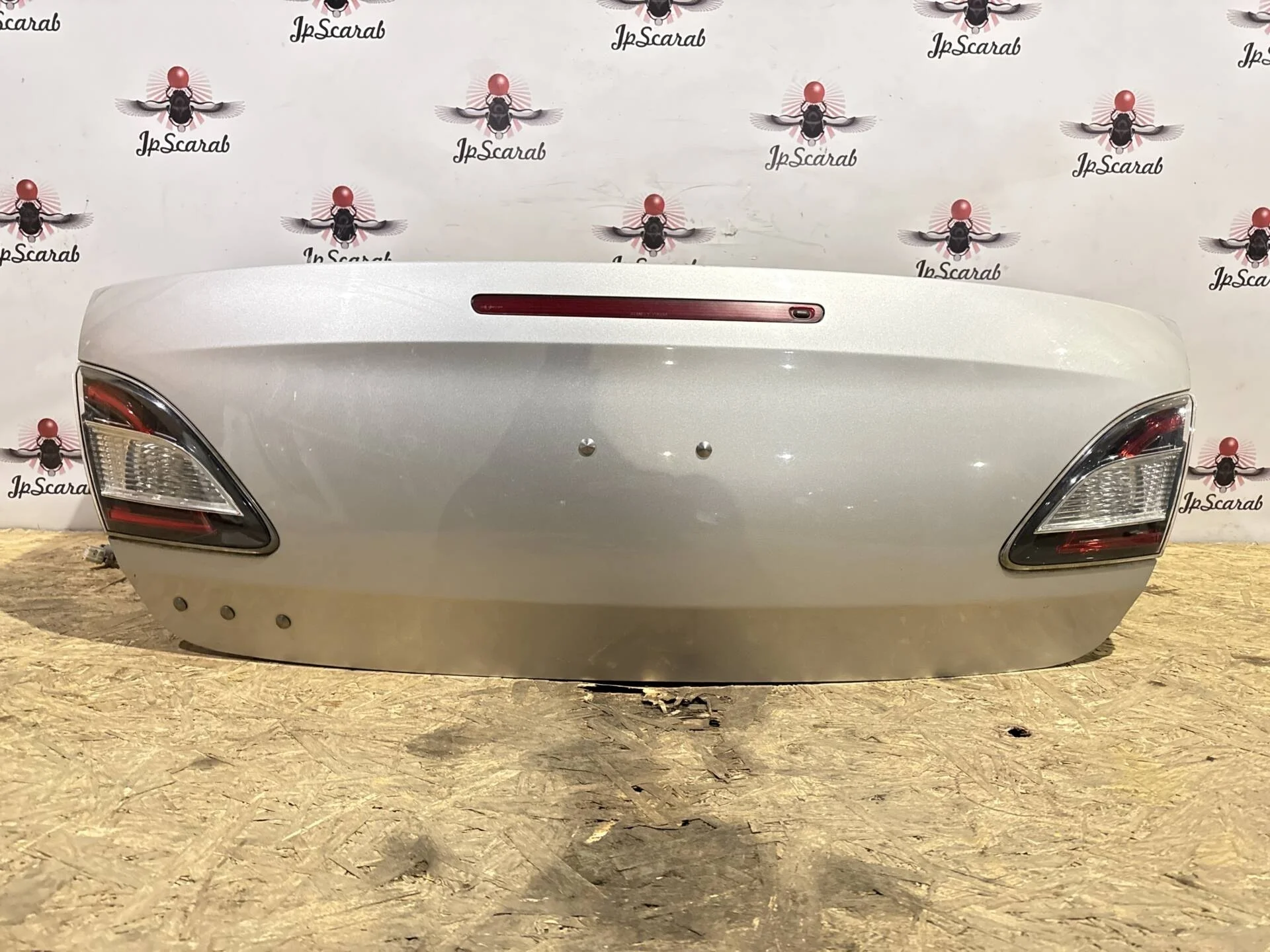 Крышка багажника Mazda 6 GH