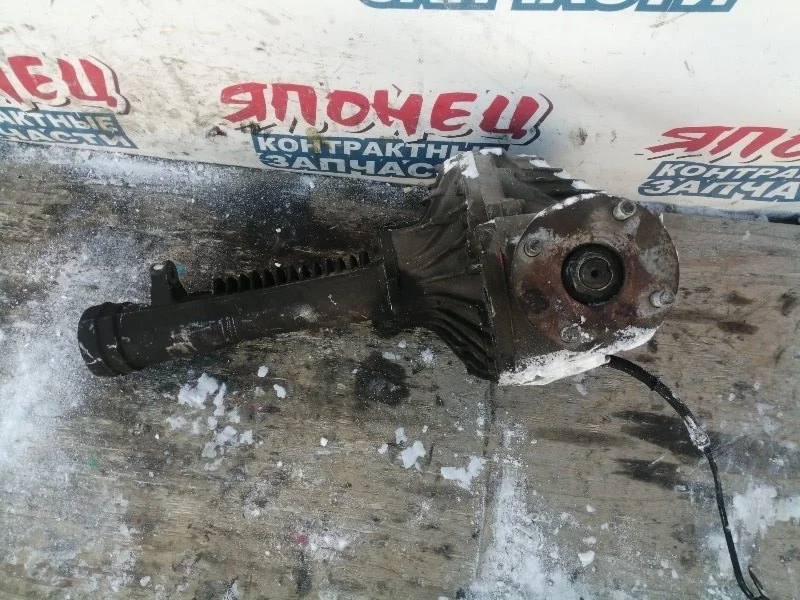 Редуктор Toyota Land Cruiser 4111060B90 UZJ200 2UZ-FE, передний