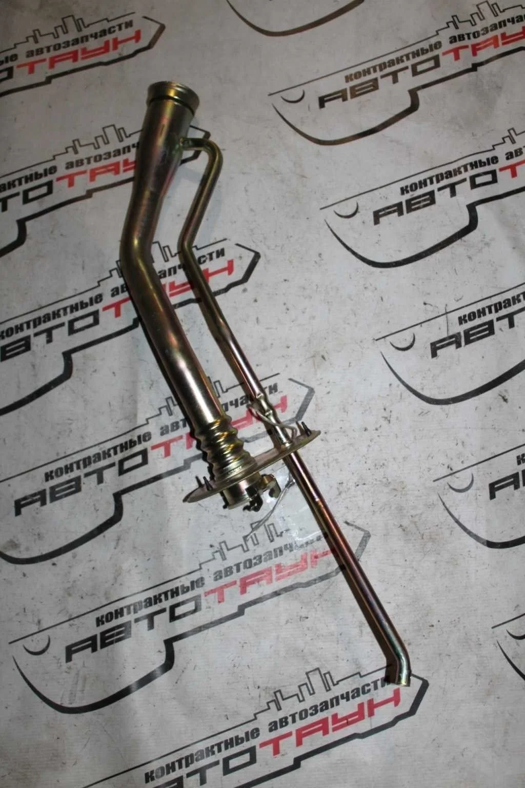 ГОРЛОВИНА ТОПЛИВНОГО БАКА TOYOTA CHASER CRESTA MARK II GX100 GX105 JZX100 JZX101 JZX105 LX100 SX100 2WD 4WD 7720122340