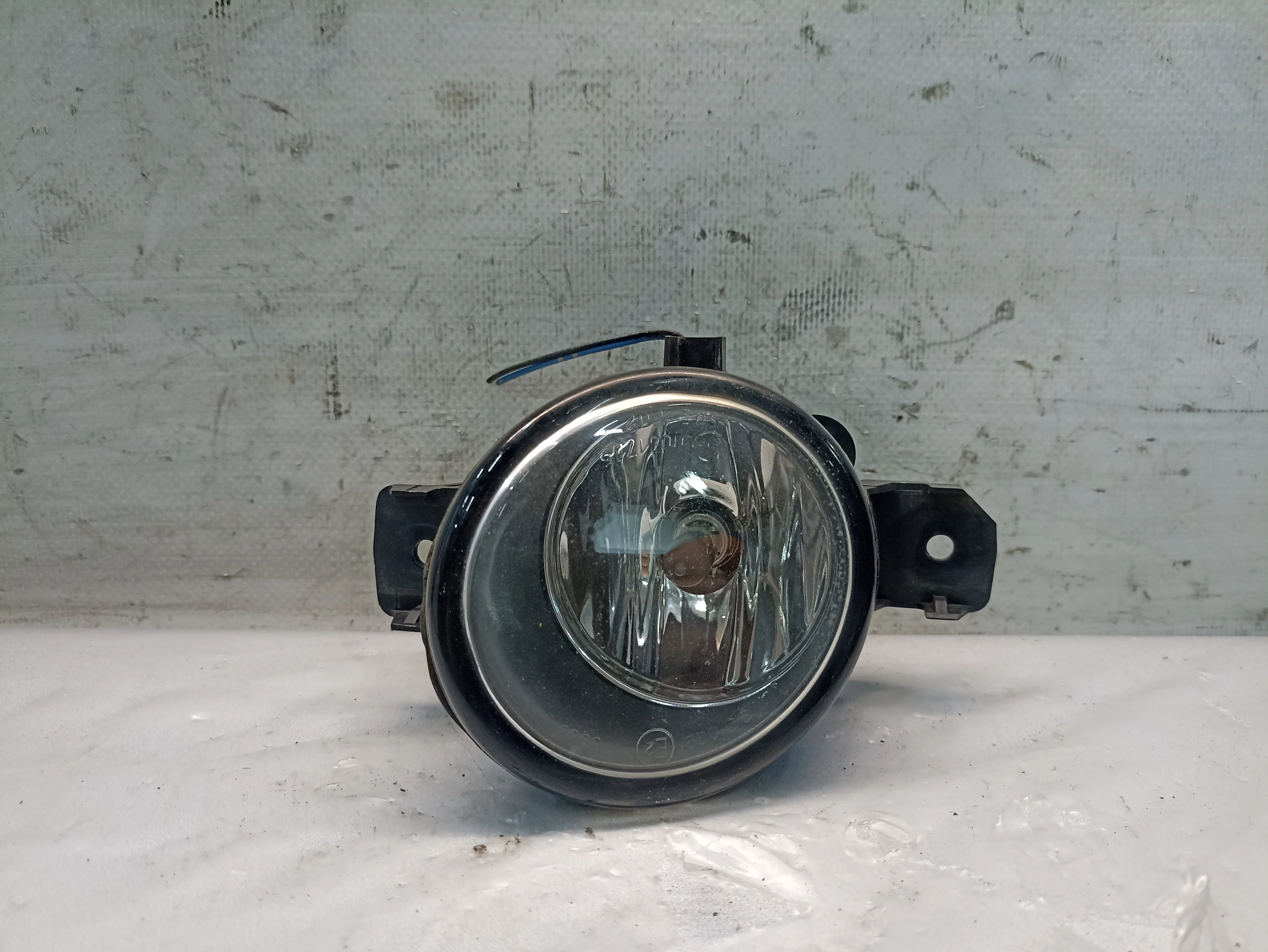 ТУМАНКА NISSAN INFINITI RENAULT ... SENTRA SYLPHY TEANA VERSA WINGROAD X-TRAIL ... WRP12 WRY11 WTNP12 WTP12 Y50 YF15 029065 03B9065 ПРАВАЯ 261508993A KB603Z