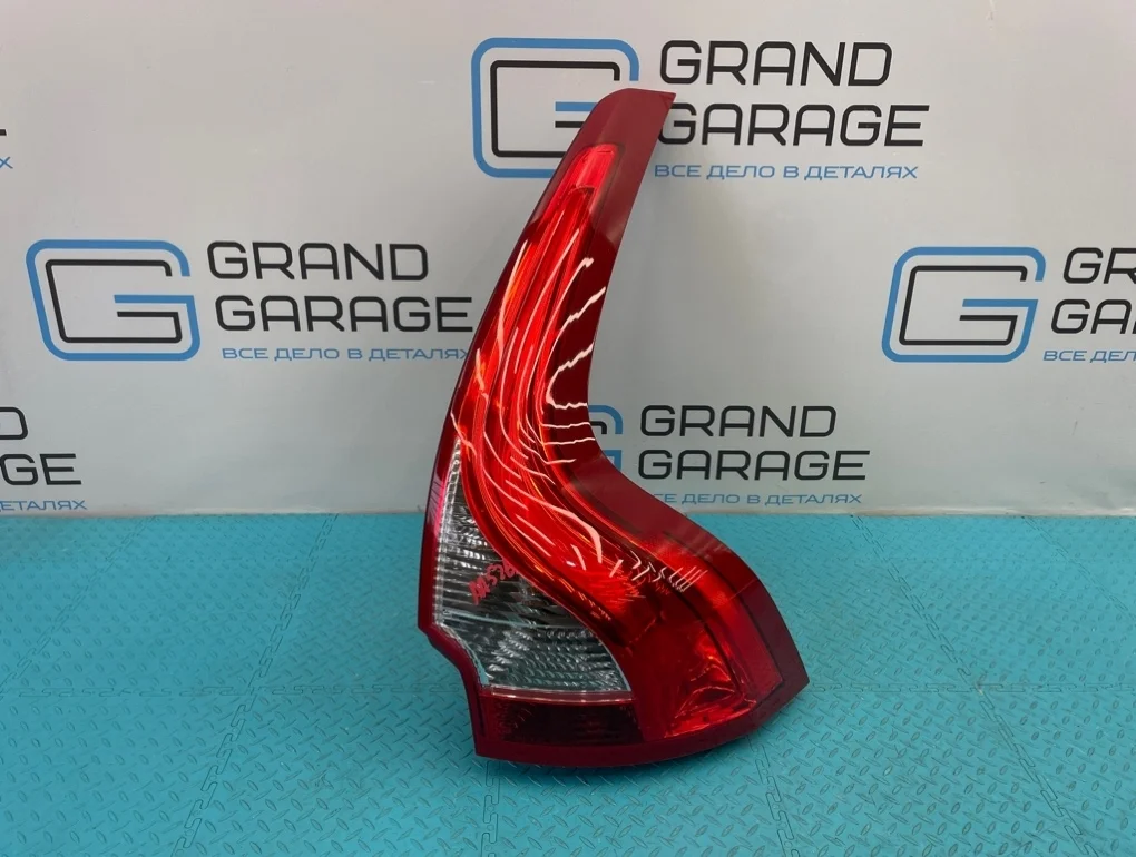 Фонарь Volvo Xc60 2012 31323035 DZ B4204T7 2.0, задний правый