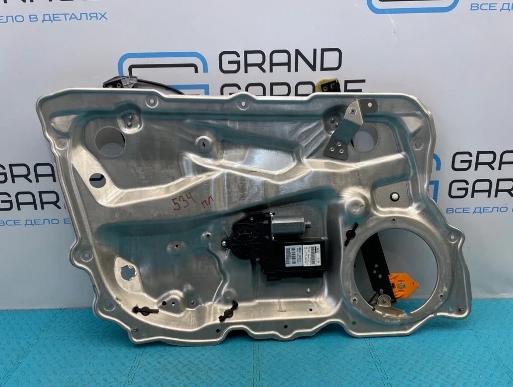 Стеклоподъемник Audi A8 2005 4E0837461B D3 BFM 4.2, передний левый