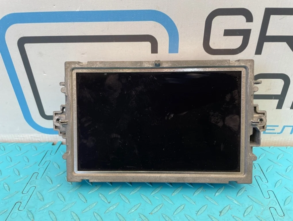 Монитор Mercedes-Benz C-Class 2012 A1729008500 W204 271.820 1.8