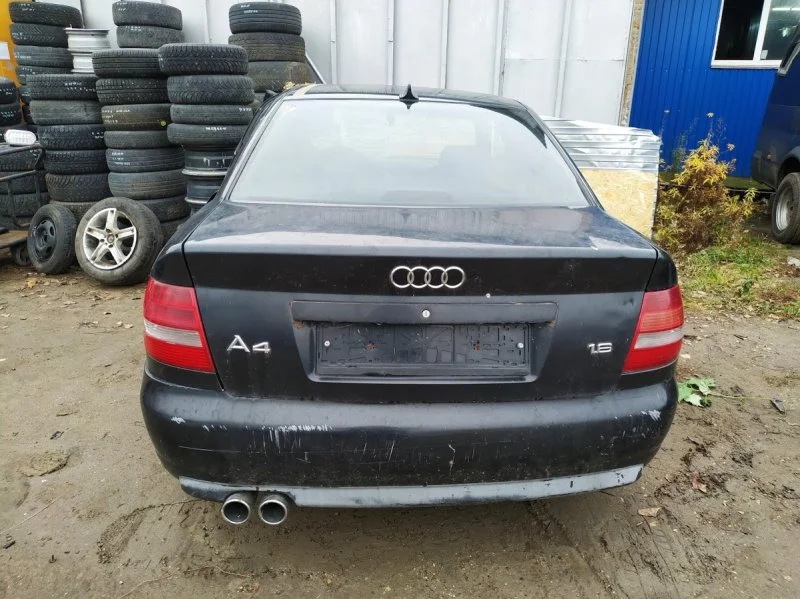 Продажа Audi A4 1.6 (101Hp) (AHL) FWD MT по запчастям