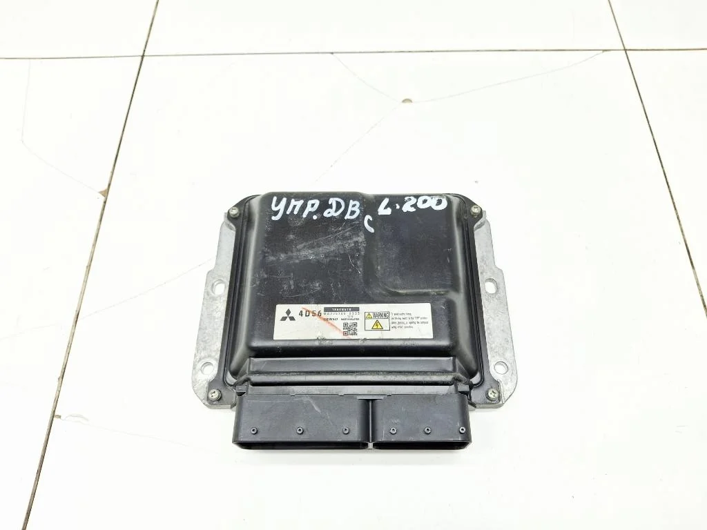 Блок управления двигателем Mitsubishi L200 2012 KA, KB