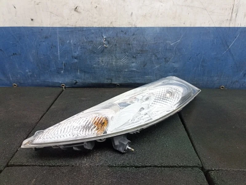 Фара Nissan Juke 2015 261251KL0C F15 1.6 MR16DDT, передняя левая