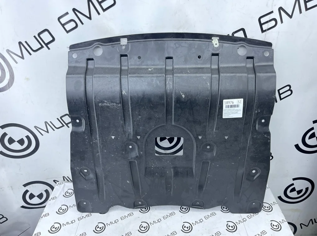 Пыльник моторного отсека BMW X7 xDrive40i LCI 2023 G07