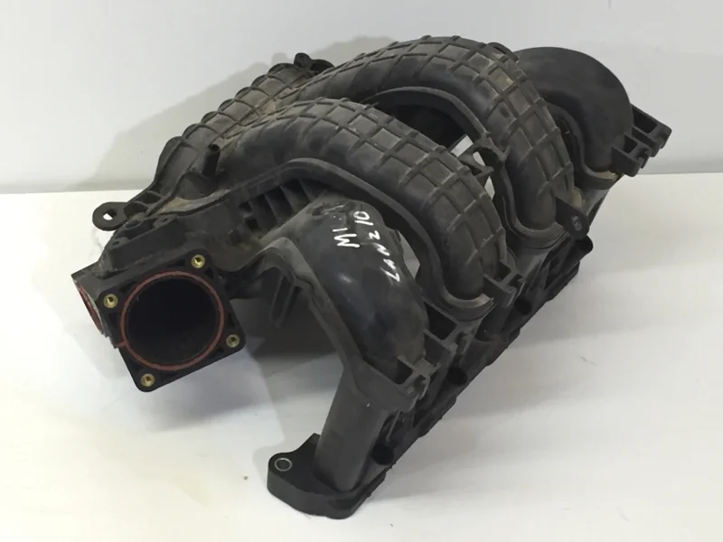 Коллектор впускной Mitsubishi Lancer 2007-2015 1540A069 10, передний