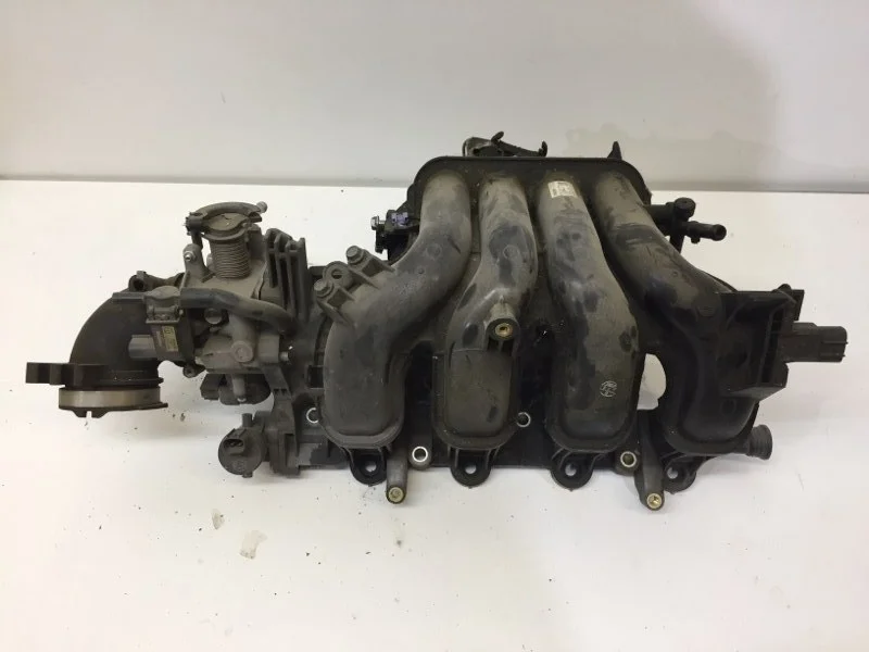 Коллектор впускной Mazda 3 2003-2009 Z62713100 BK 1.5-1, передний