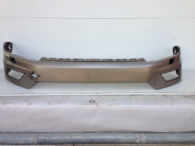 Бампер Volkswagen Tiguan 2016-2020 5NR807221 2, передний