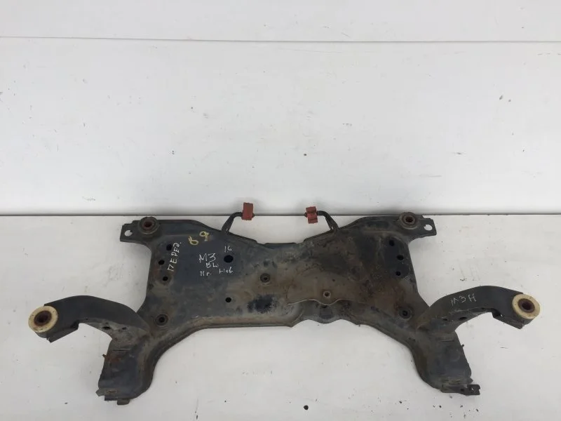 Балка подмоторная Mazda 3 2009-2013 BBM434800E BL 1.6, передняя