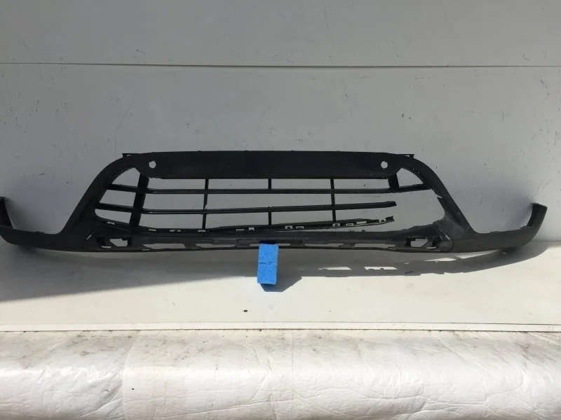 Юбка бампера Bmw X1 2014-2020 51115A0B081 F48, передняя