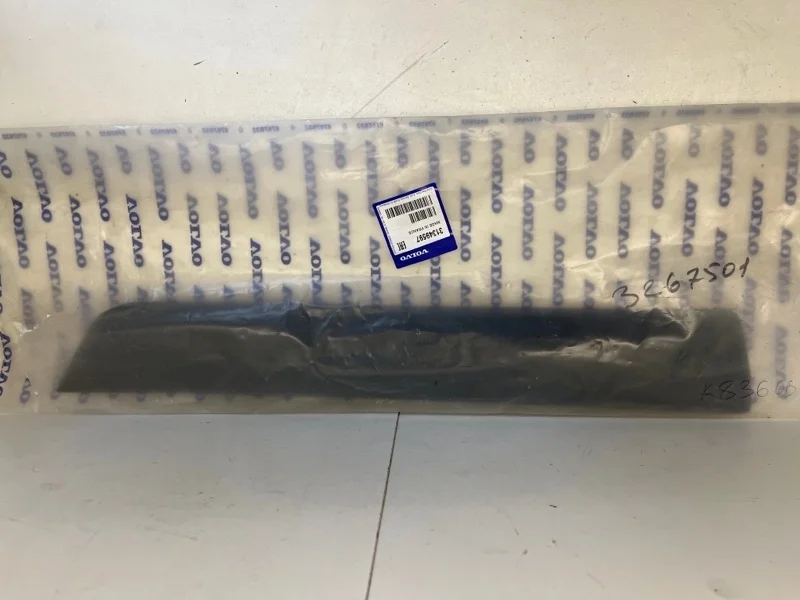 Молдинг двери Volvo Xc60 2008-2017 31349597 1, задний левый