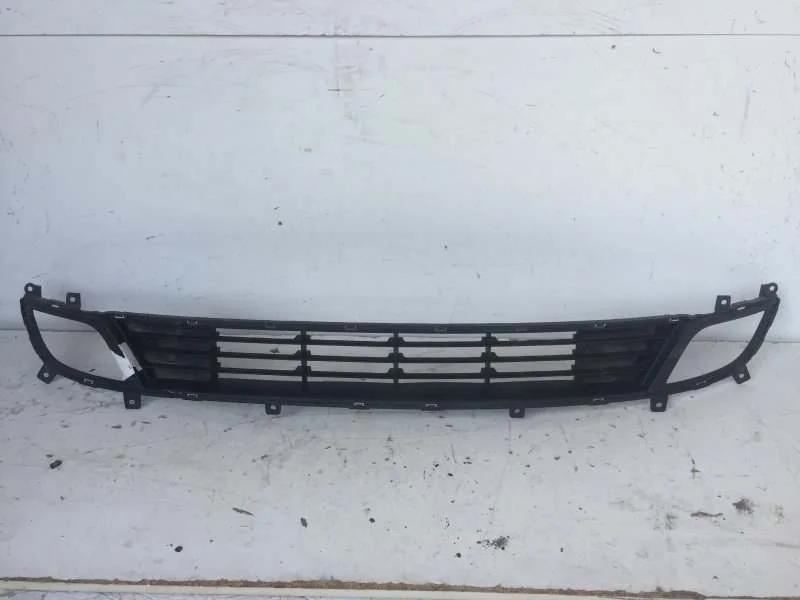 Решётка бампера Kia Cerato 2013-2020 86522A7800 3, передняя