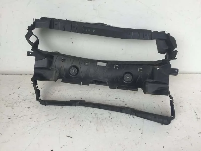 Воздуховод радиатора Bmw 3 Series 2018-2022 51747455961 G20, передний