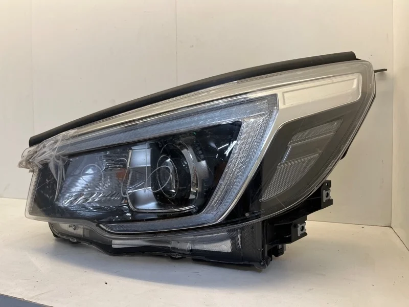 Фара светодиодная Subaru Forester 2018-2021 84002SJ050 5, передняя левая