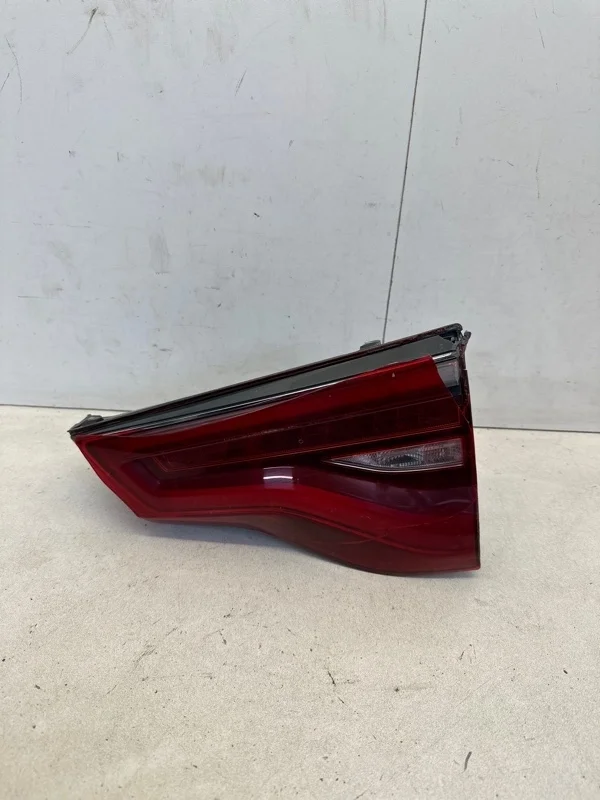 Фонарь в крышку багажника Bmw X3 2017-2021 63219853378 G01, задний правый