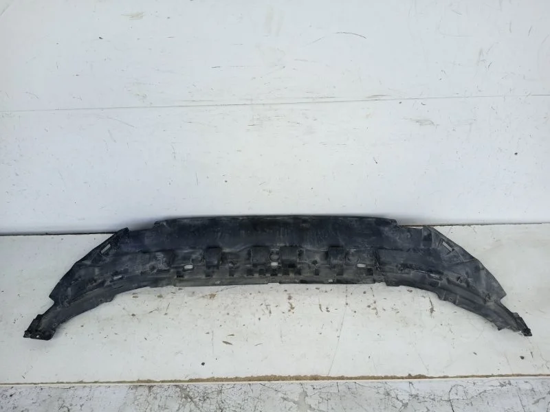 Пыльник бампера Audi Q7 2015-2021 4M0807611F 2, передний