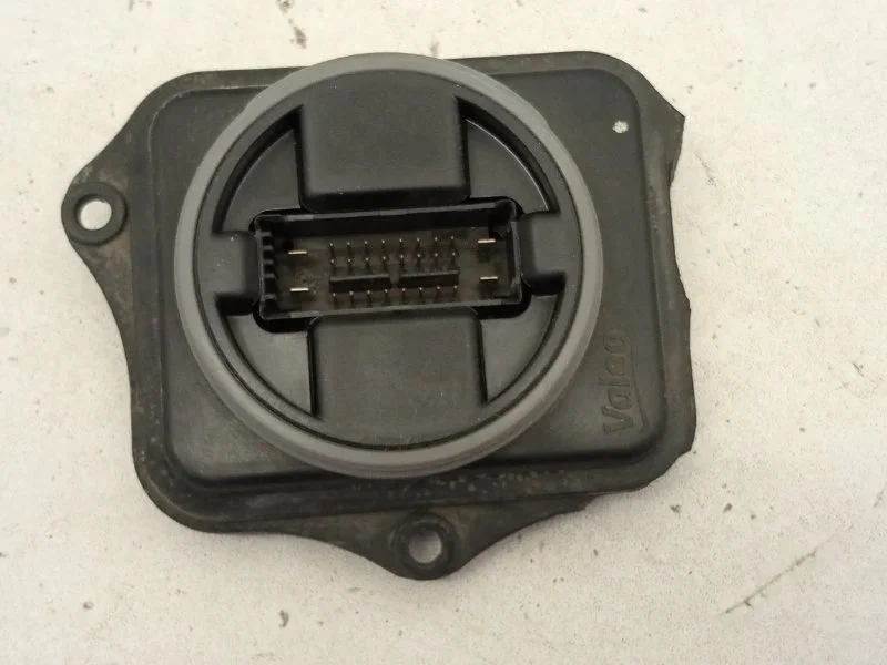 Блок управления светом Volkswagen Passat 2011-2015 3D0941329B B7, передний