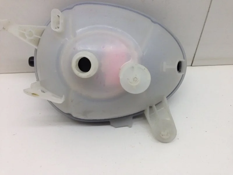 Бачок расширительный Mercedes-Benz C-Klasse 2014-2018 A2055000049 W205