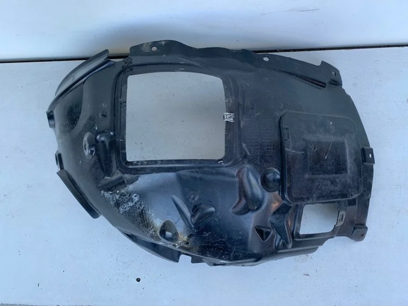 Локер (подкрылок) Bmw 3 Series 2011-2020 51717260725 F30/F31, передний левый