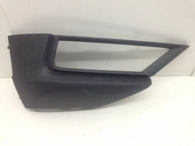 Накладка противотуманной фары Volkswagen Tiguan 2016-2020 5NA853212A 2, передняя