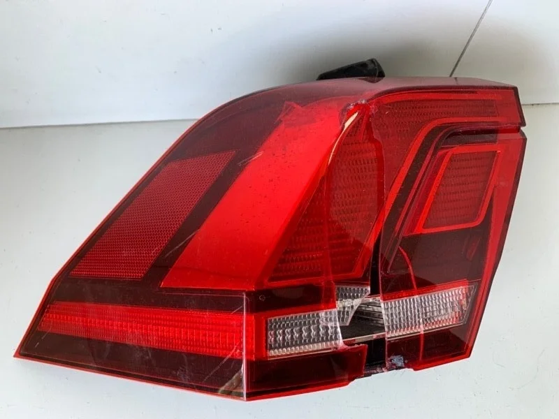 Фонарь Volkswagen Tiguan 2016-2020 5NA945095D 2, задний левый
