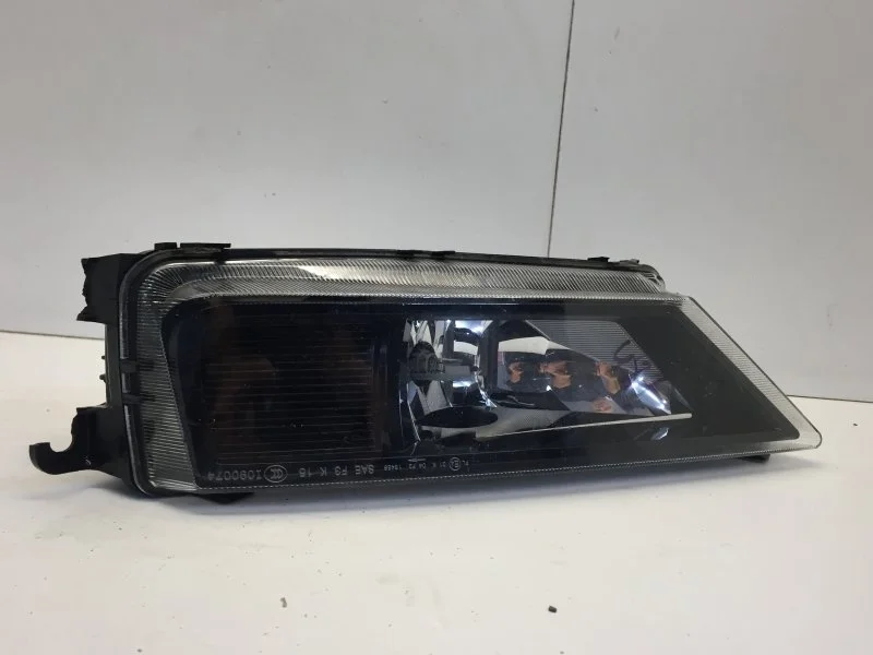 Фара противотуманная Volkswagen Tiguan 2016-2020 5NA941699B 2, передняя левая