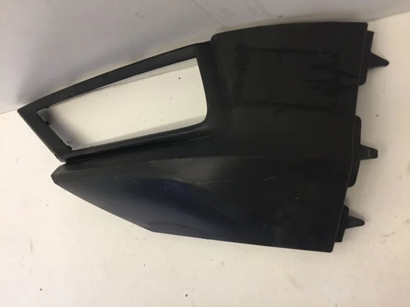 Накладка противотуманной фары Volkswagen Tiguan 2016-2020 5NA853211A 2, передняя левая